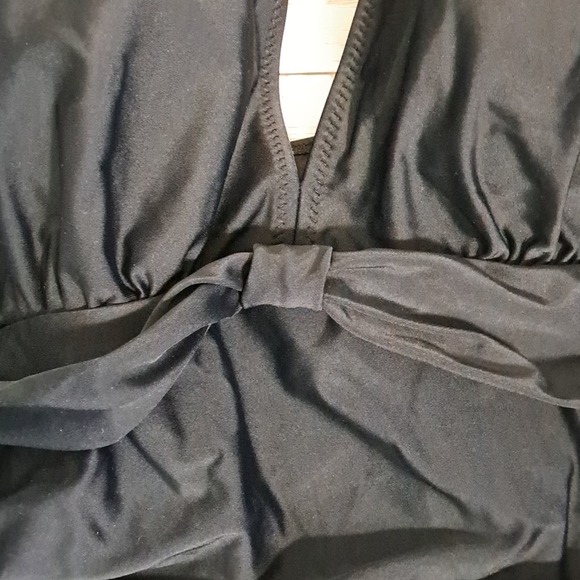 Blooming Jelly Ruffle Sleeve Tummy Control One Piece Swimsuit - Picture 8 of 12